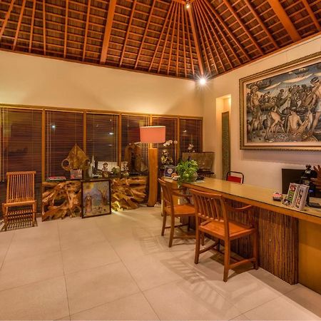 Villa Bali Asri Batubelig Seminyak Exterior foto