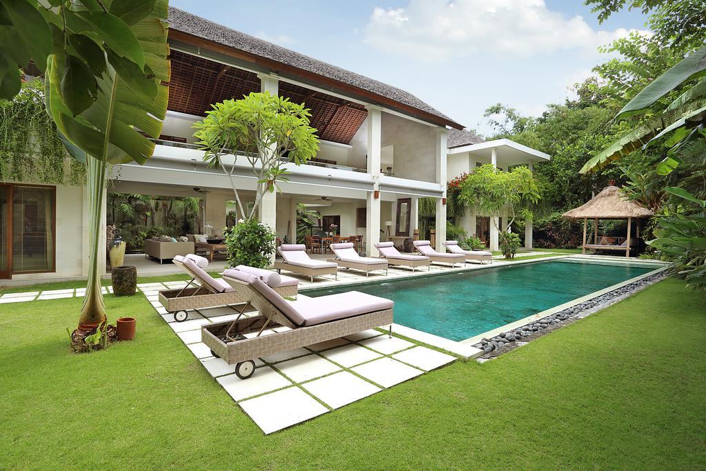 Villa Bali Asri Batubelig Seminyak Exterior foto