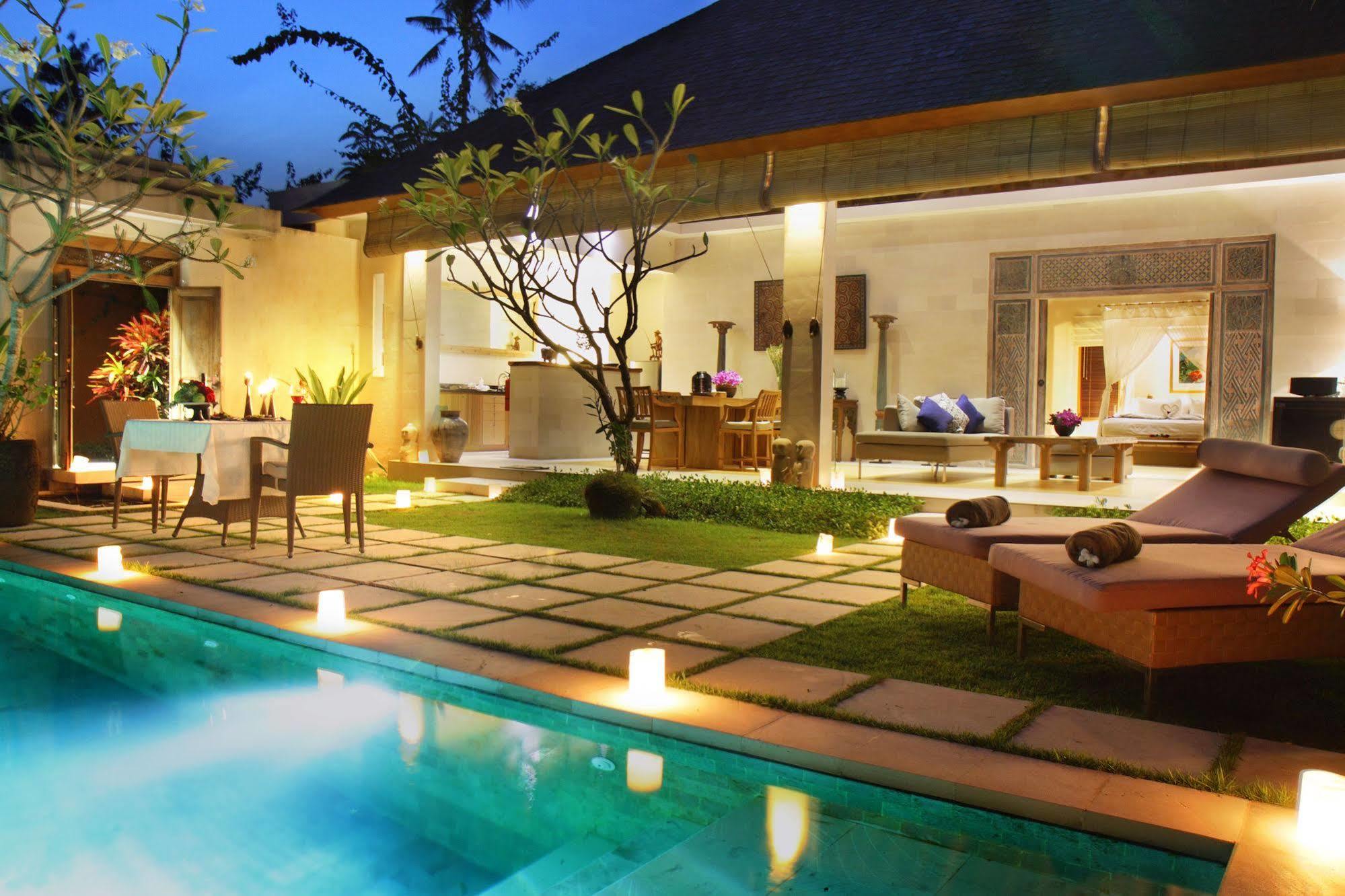 Villa Bali Asri Batubelig Seminyak Exterior foto